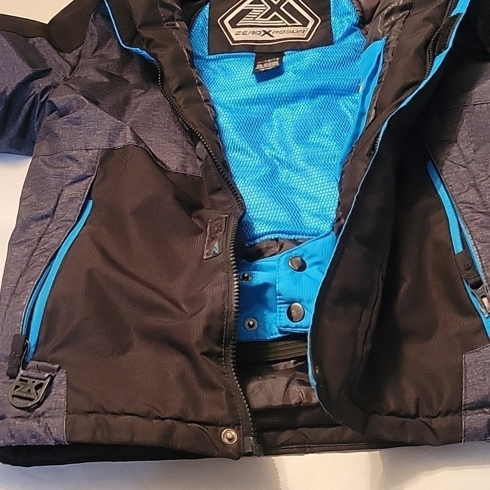 ZeroXposur Coat - Picture 7 of 7
